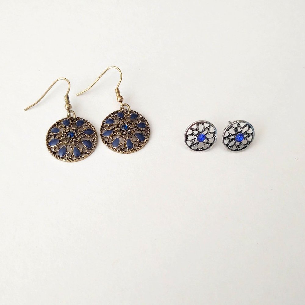 Blue earring bundle-gold and silver tone - Picture 6 of 8